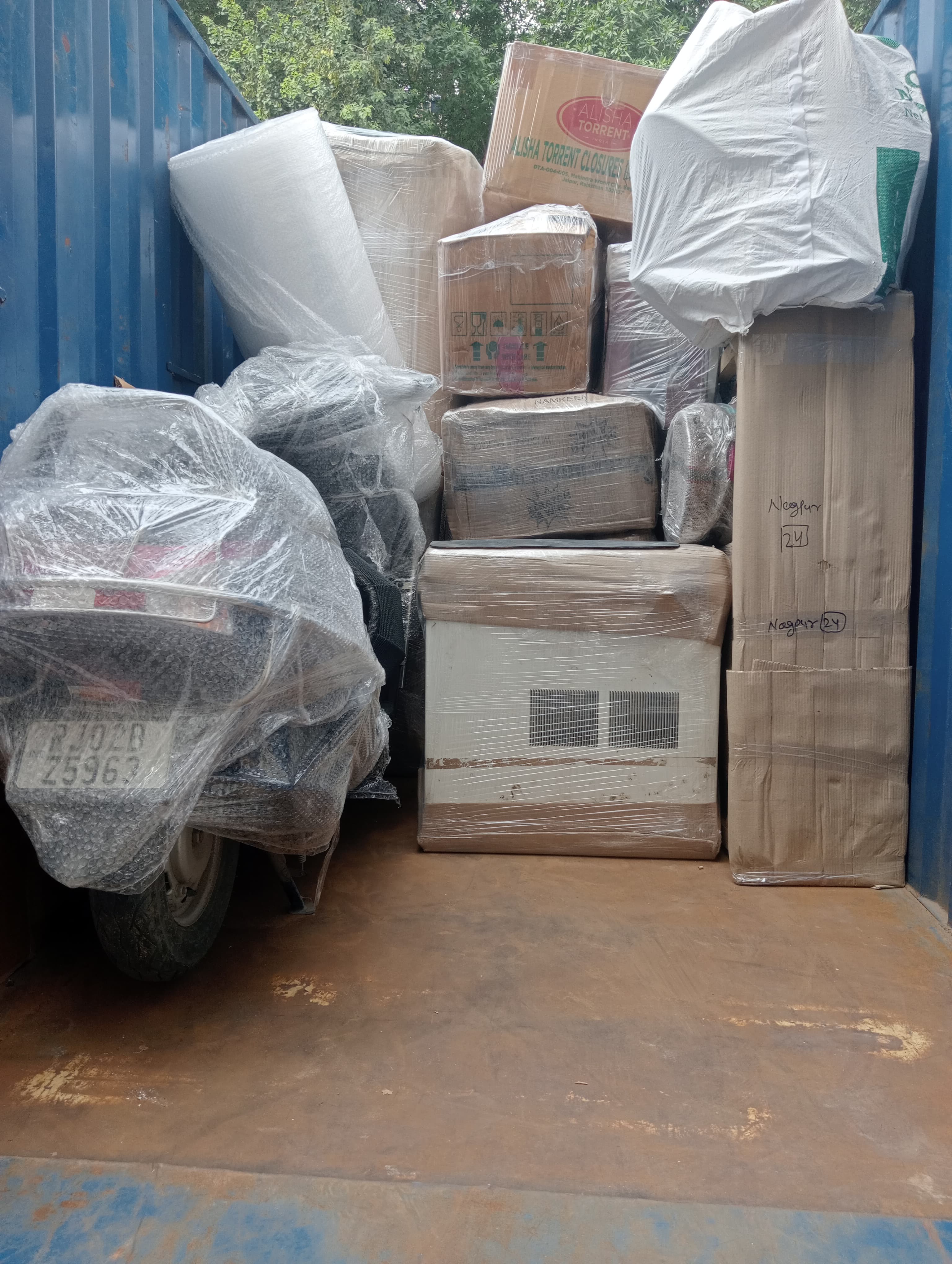 Bike being unloaded at the destination